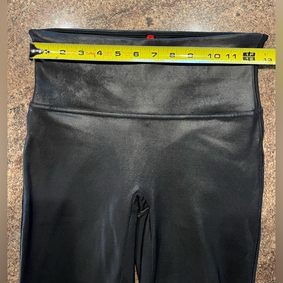 SPANX Black Faux Leather Leggings Women’s Size Medium - Picture 7 of 7